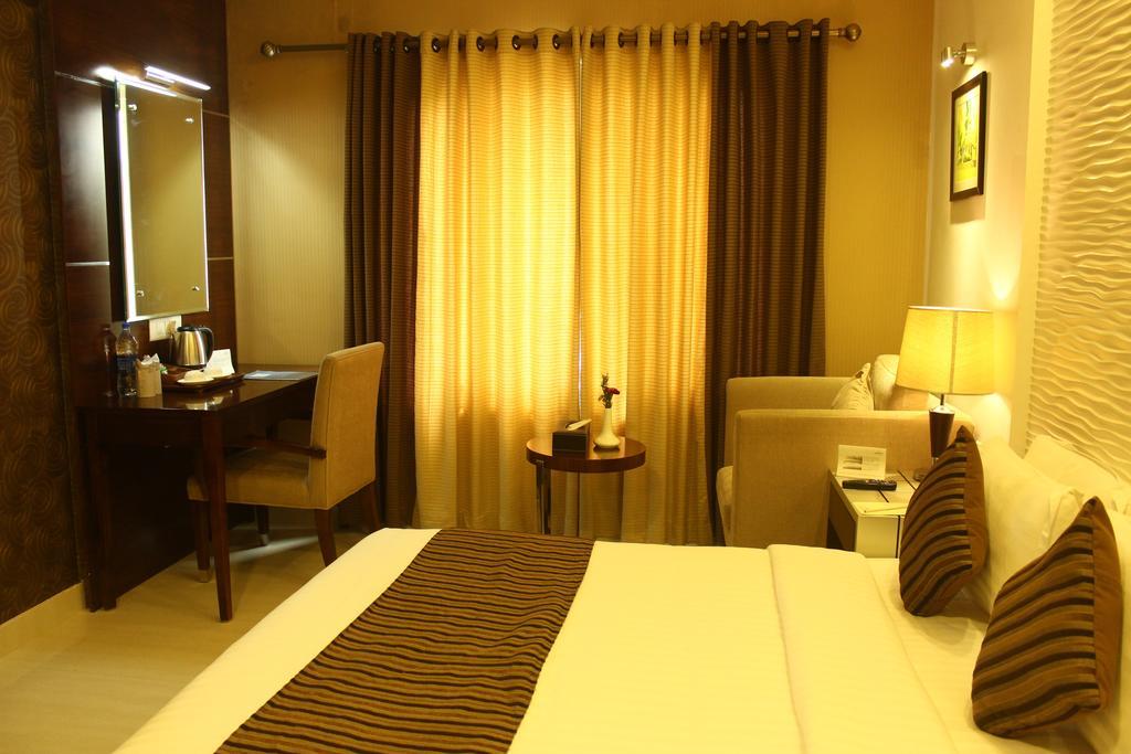 Abaam Cochin Kochi Exterior foto