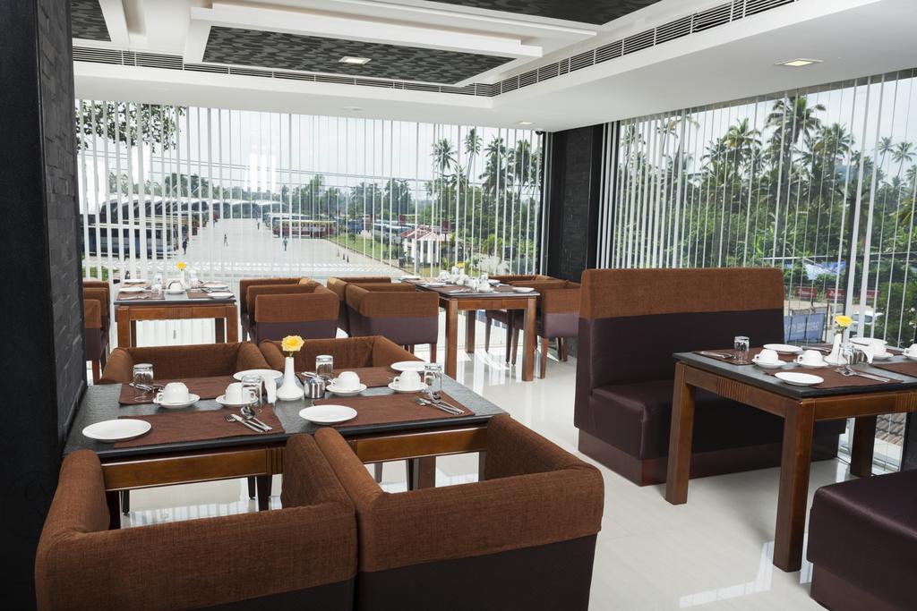 Abaam Cochin Kochi Exterior foto